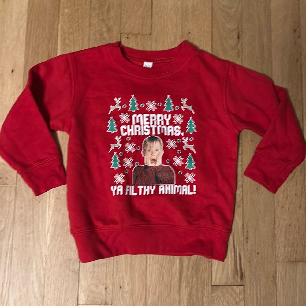 3t cotton sweatshirt Home Alone themed worn a few times & washed